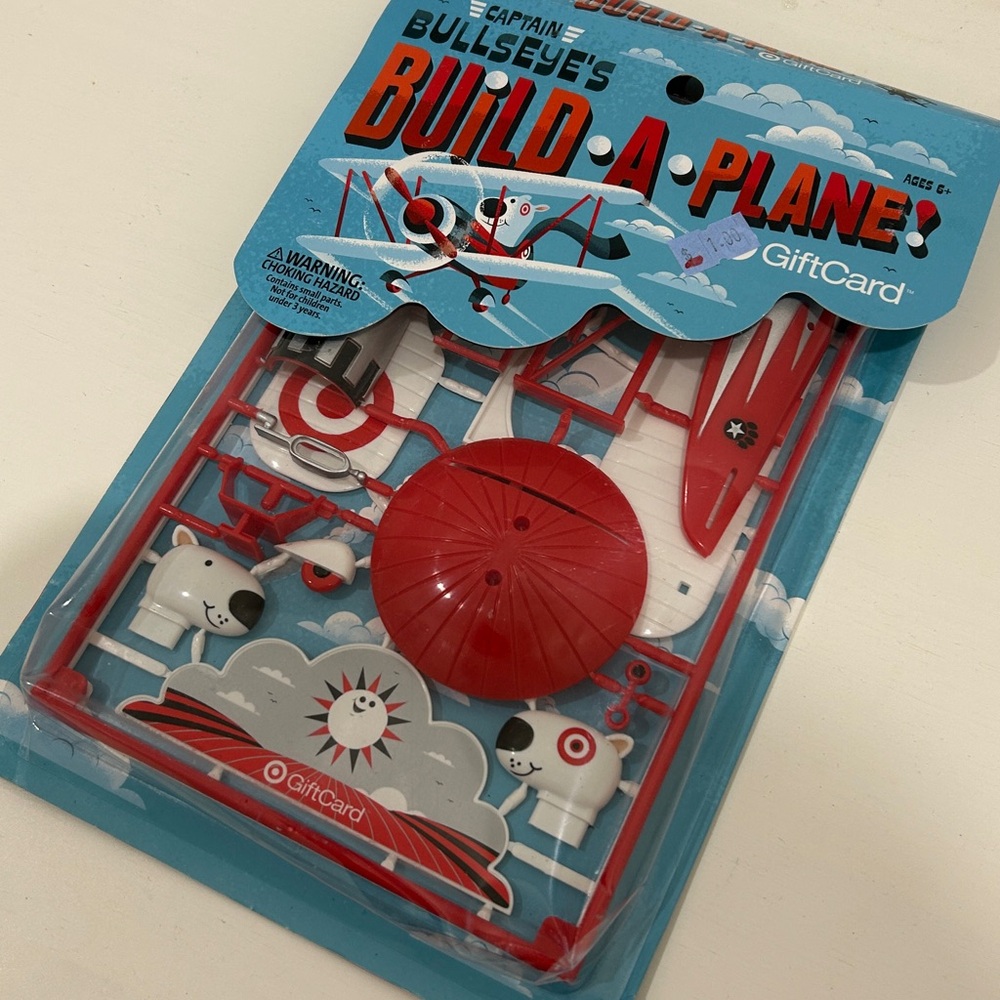 NWT 2012 Target Bullseye Build-A-Plane Kit with Gift Card - Picture 5 of 7